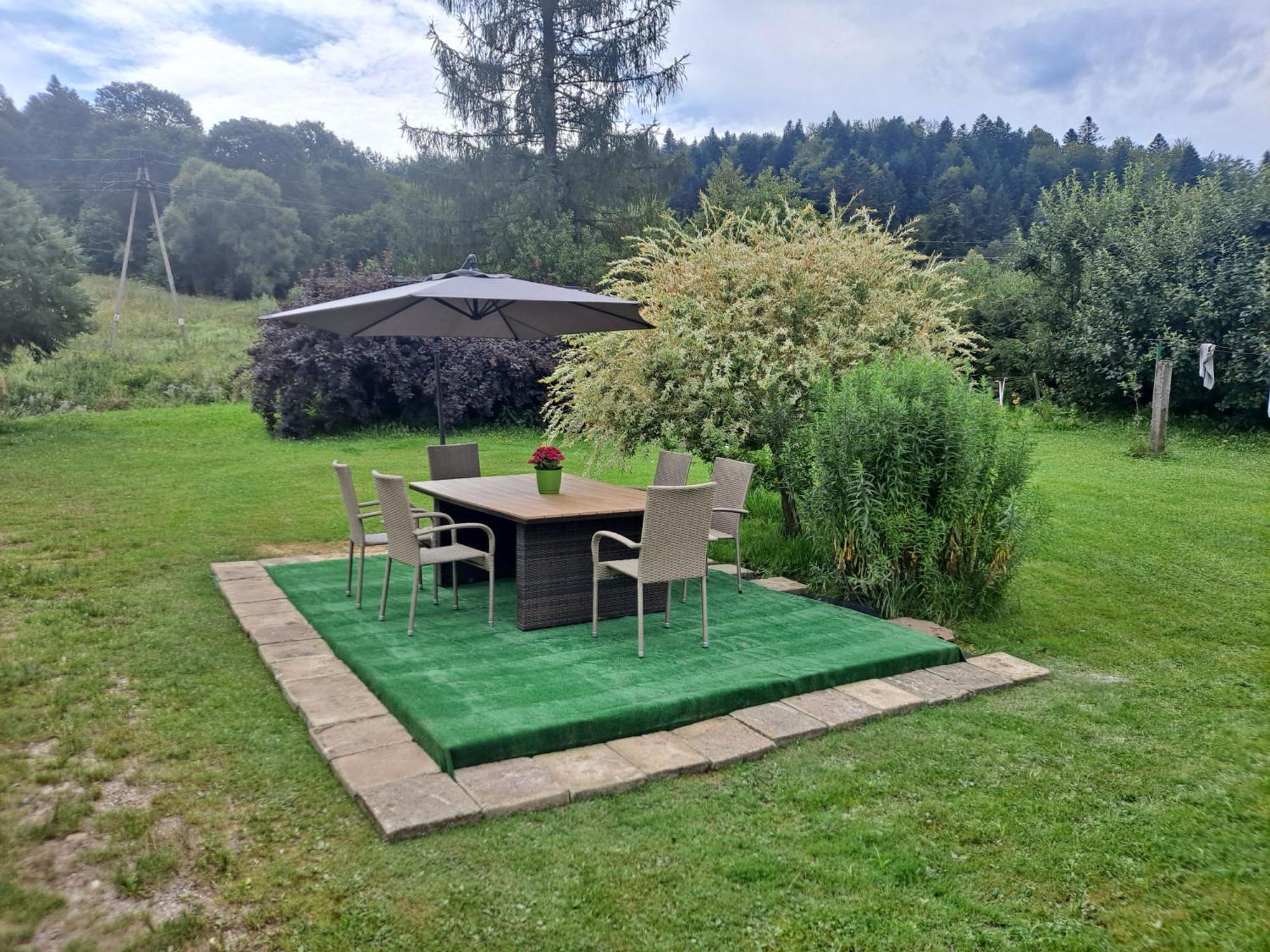 Agroturystyka Pod Kasztanem Lutowiska Luaran gambar